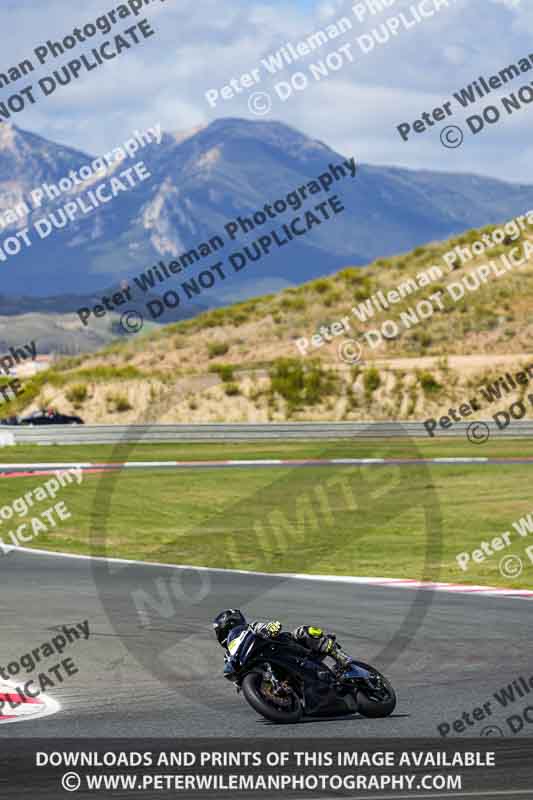 Circuito de Navarra;Spain;event digital images;motorbikes;no limits;peter wileman photography;trackday;trackday digital images